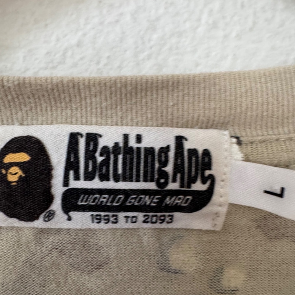 BAPE Bathing Ape Desert Camo Shark Tee Shirt Beige L - Picture 3 of 7